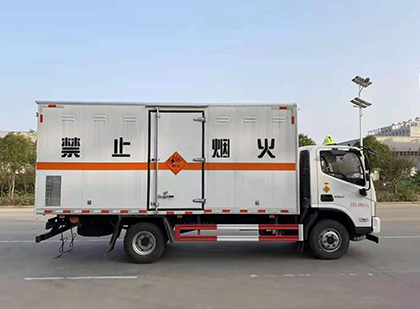 高县爆破器材运输车